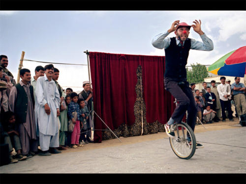 © Eric Caro - Clowns Sans Frontières - Afghanistan - 2004