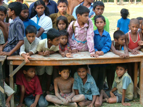 © Clowns Sans Frontières - Bengladesh - 2004