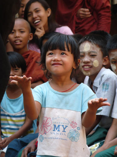 © Clowns Sans Frontières -  Birmanie - 2010