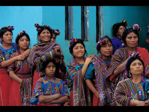 © Malik-Nahassia - Clowns Sans Frontières - Guatemala - 1995