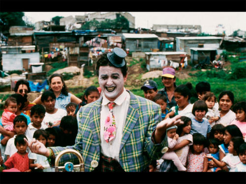 Clowns Sans Frontières © Malik Nahassia - Guatemala 1995