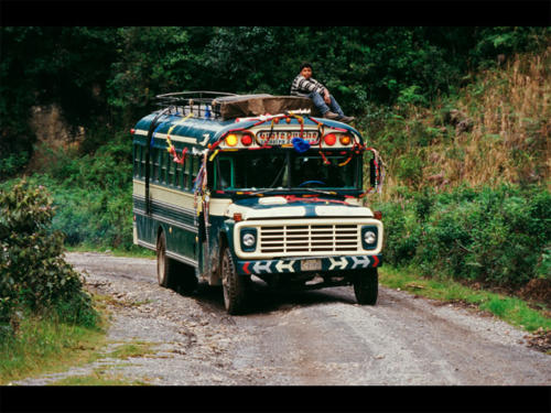 © Malik-Nahassia - Clowns Sans Frontières - Guatemala - 1995