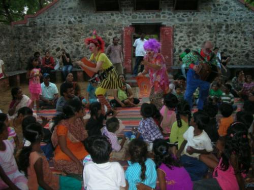 © Clowns Sans Frontières - Inde - 2012