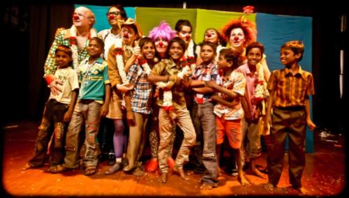 © Clowns Sans Frontières - Inde - 2012