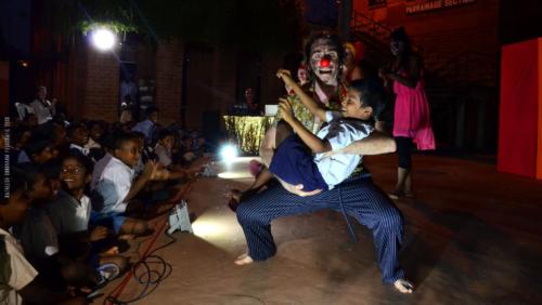 © Ratheesh Sundaram - Clowns Sans Frontières - Inde - 2013