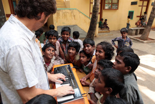 © Vincent Muteau - Clowns Sans Frontières - Inde - 2011