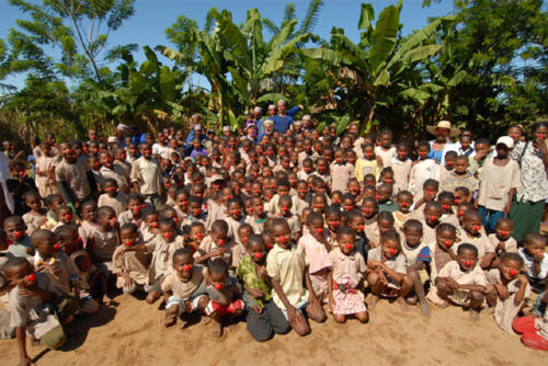 © Pierrot Men - Clowns Sans Frontières - Madagascar - 2006