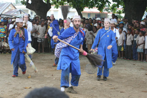 © Clowns Sans Frontières - Madagascar - 2007