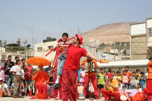 © Rima Abdul Malak - Clowns Sans Frontières - Palestine - 2007