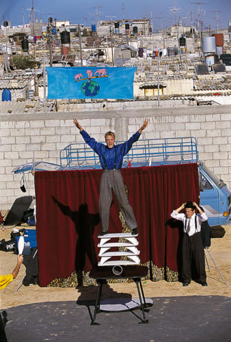 © Malik Nahassia - Clowns Sans Frontières - Palestine - 1994