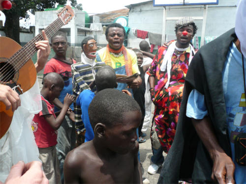 © Clowns Sans Frontières - RDC - Dec. 2007