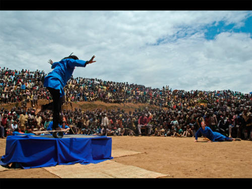 © Pierrot Men - Clowns Sans Frontières - Rwanda - 2005