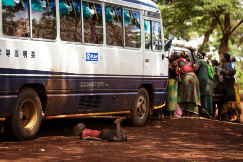 © Christophe Raynaud de Lage - Clowns Sans Frontières - Tanzanie - 2015