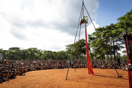 © Christophe Raynaud de Lage - Clowns Sans Frontières - Tanzanie - 2015