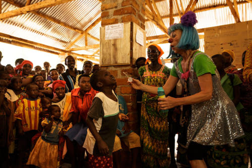 © Christophe Raynaud de Lage - Clowns Sans Frontières - Tanzanie - 2015